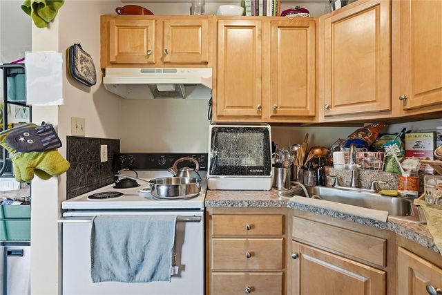551 S Graham Street, Shadyside, PA 15232