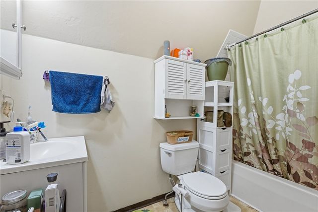 551 S Graham Street, Shadyside, PA 15232