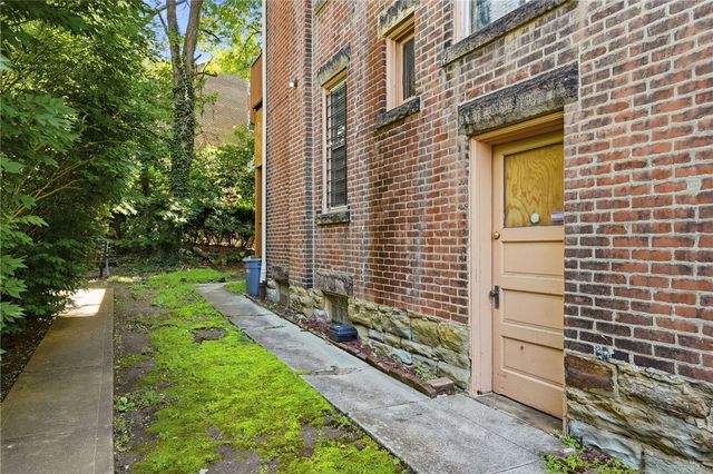 551 S Graham Street, Shadyside, PA 15232