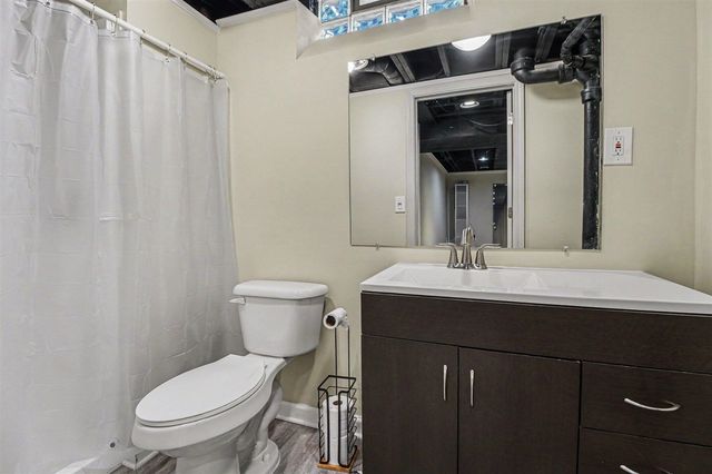 32413 Greenlawn Street, Saint Clair Shores, MI 48082