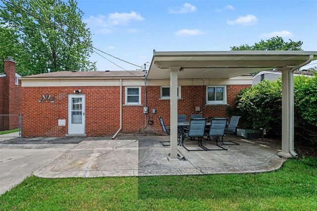 32413 Greenlawn Street, Saint Clair Shores, MI 48082