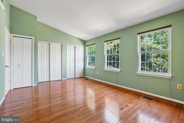 12372 HERRINGTON MANOR DR, Silver Spring, MD 20904