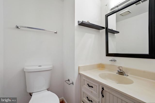 12372 HERRINGTON MANOR DR, Silver Spring, MD 20904