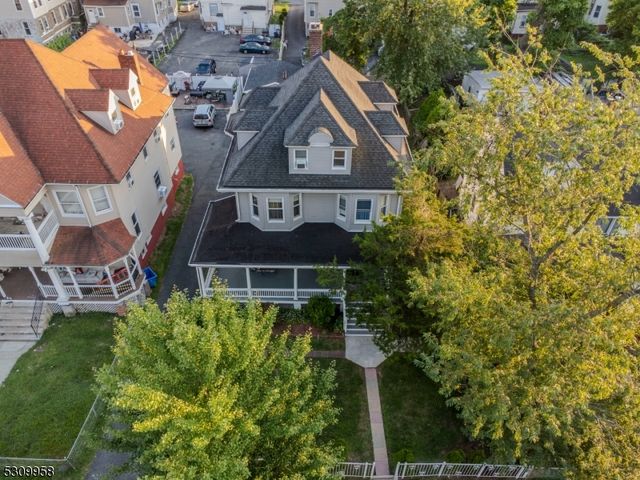 95 Beech St, East Orange City, NJ 07018