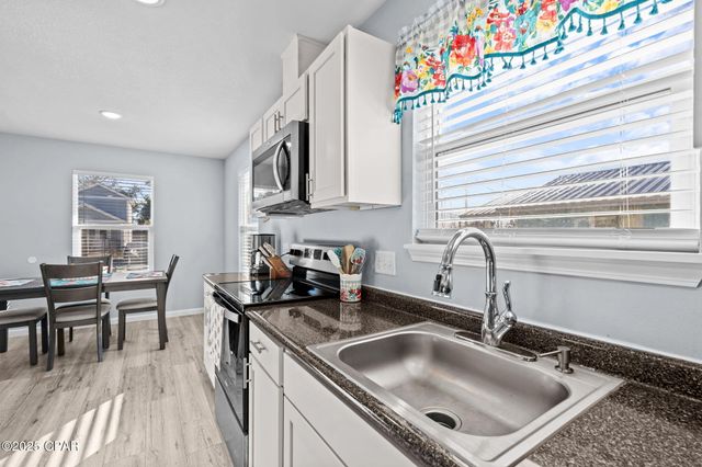 3111 E 2nd Plaza, Panama City, FL 32401