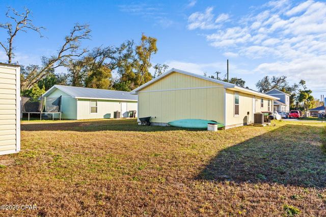 3111 E 2nd Plaza, Panama City, FL 32401