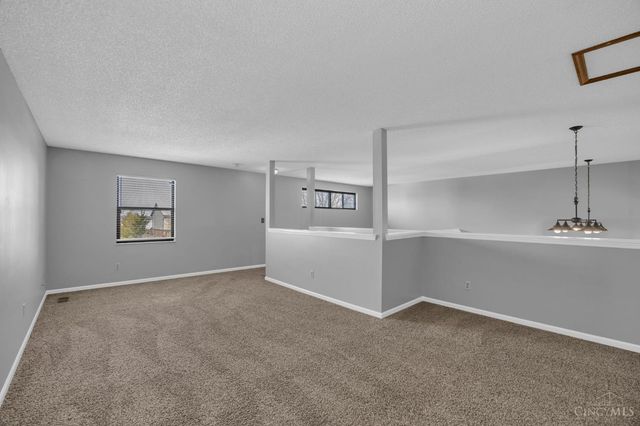 125 Ewing Drive, Fairfield, OH 45014