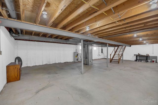 125 Ewing Drive, Fairfield, OH 45014