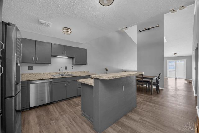 125 Ewing Drive, Fairfield, OH 45014