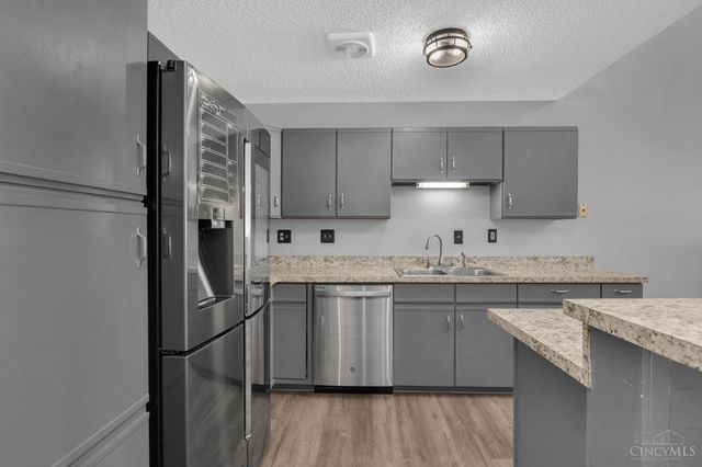 125 Ewing Drive, Fairfield, OH 45014