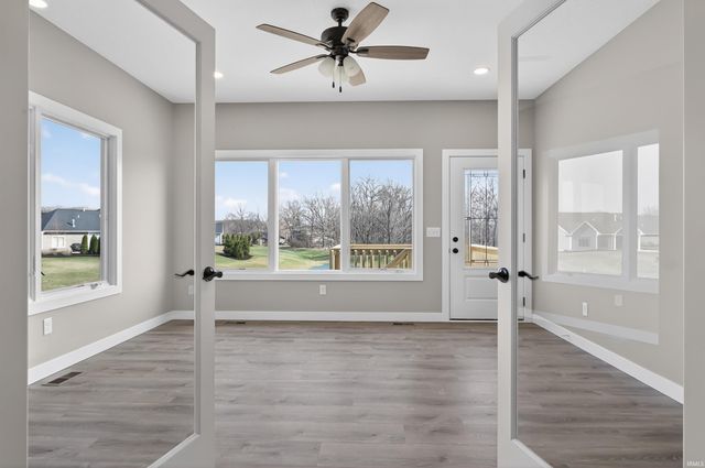 17749 Castlefeane Cove, Leo, IN 46765