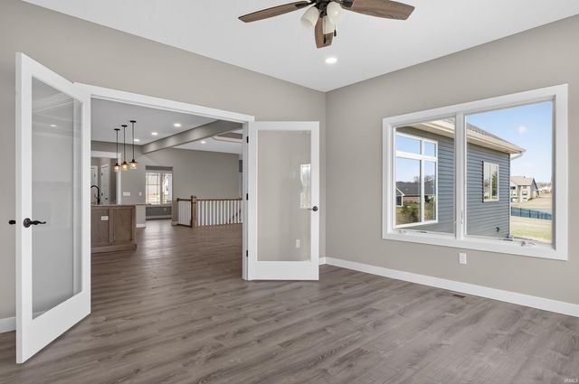 17749 Castlefeane Cove, Leo, IN 46765