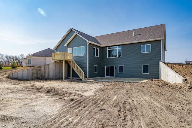 17749 Castlefeane Cove, Leo, IN 46765