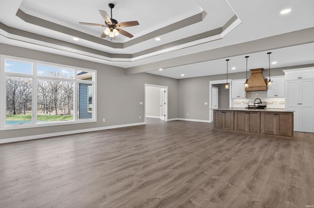 17749 Castlefeane Cove, Leo, IN 46765