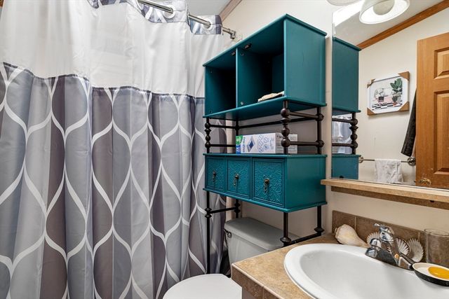 45 Kins Court, Wareham, MA 02558