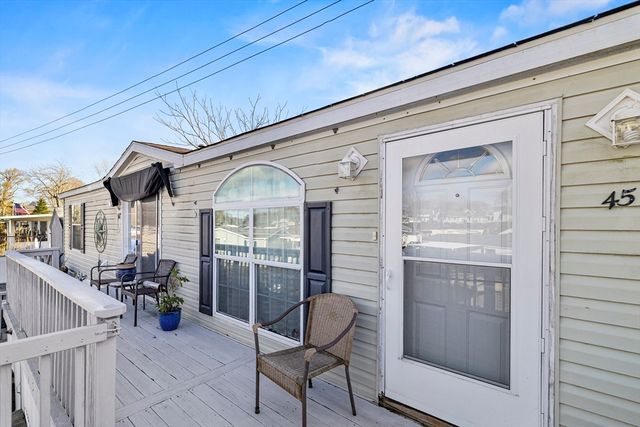 45 Kins Court, Wareham, MA 02558