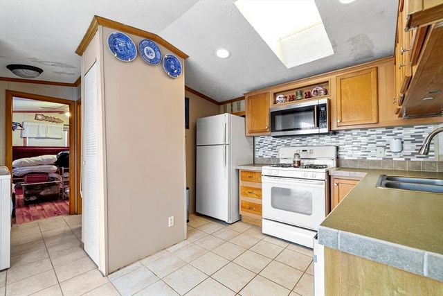 45 Kins Court, Wareham, MA 02558