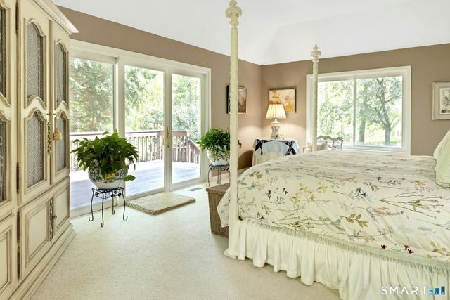 33 Butternut Lane, Stamford, CT 06903