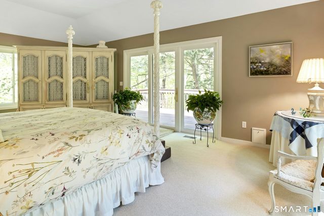 33 Butternut Lane, Stamford, CT 06903