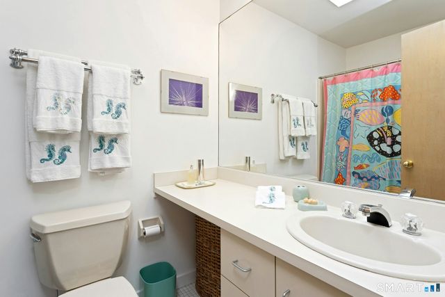 33 Butternut Lane, Stamford, CT 06903