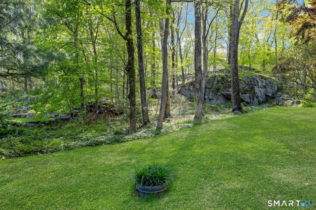 33 Butternut Lane, Stamford, CT 06903