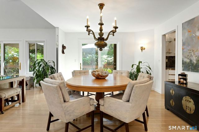 33 Butternut Lane, Stamford, CT 06903