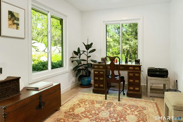 33 Butternut Lane, Stamford, CT 06903