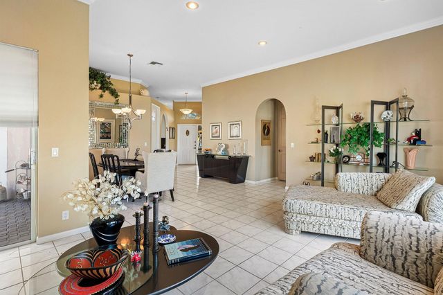 6389 Brava Way, Boca Raton, FL 33433