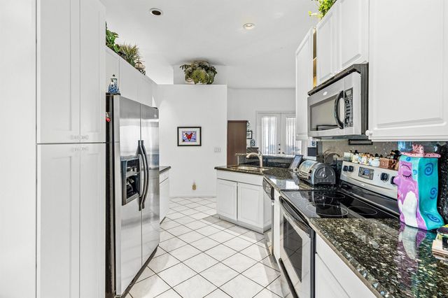 6389 Brava Way, Boca Raton, FL 33433