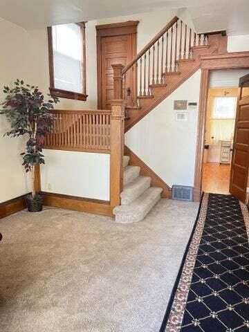 2210 N 34th STREET, Milwaukee, WI 53208