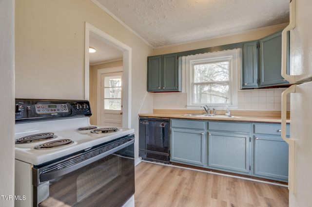 2608 Nathan Street, Kingsport, TN 37664