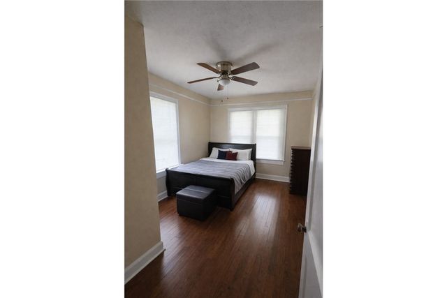 928 W Victory Drive, Savannah, GA 31415