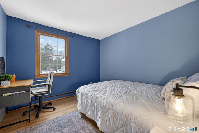 15 Blue Spruce Street, Middletown, CT 06457