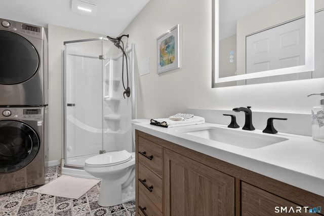 15 Blue Spruce Street, Middletown, CT 06457