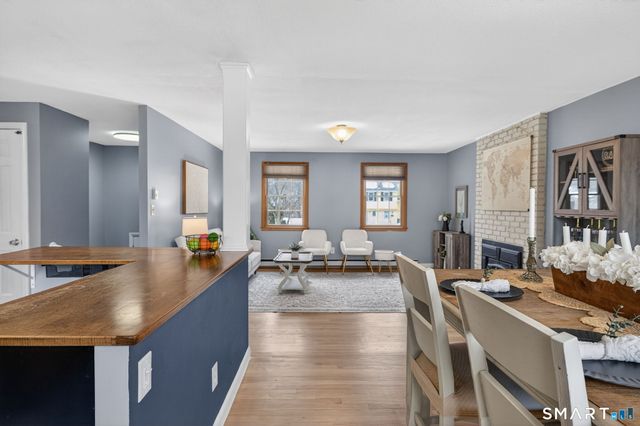 15 Blue Spruce Street, Middletown, CT 06457