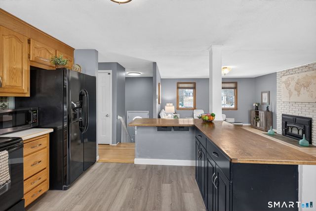 15 Blue Spruce Street, Middletown, CT 06457