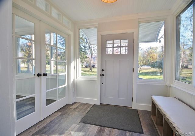 32 Old Glenham Road, Beacon, NY 12508