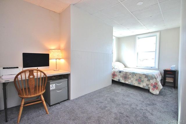 32 Old Glenham Road, Beacon, NY 12508