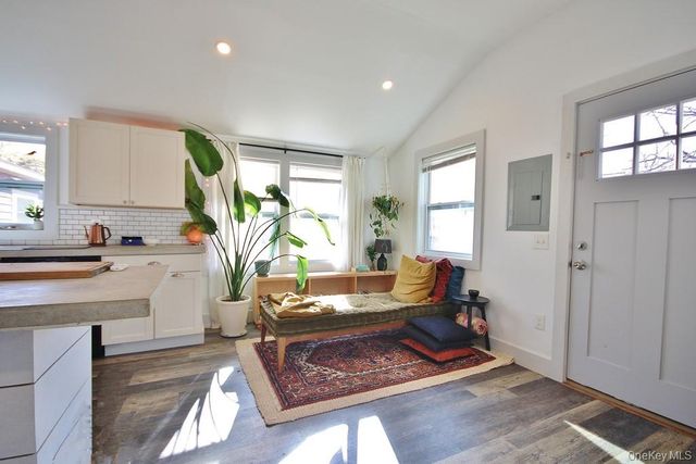 32 Old Glenham Road, Beacon, NY 12508