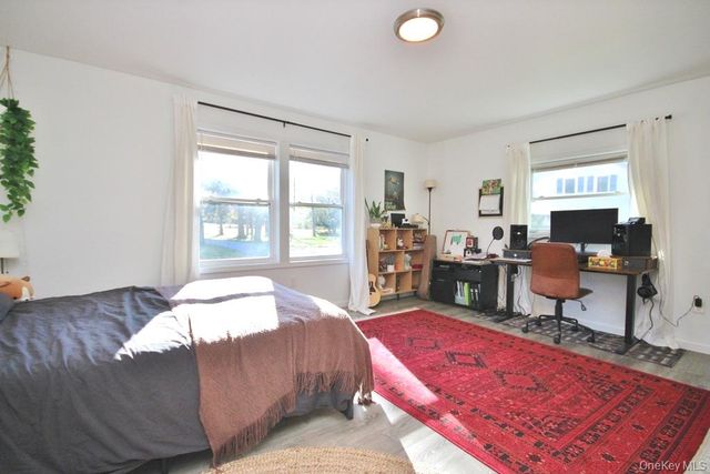 32 Old Glenham Road, Beacon, NY 12508