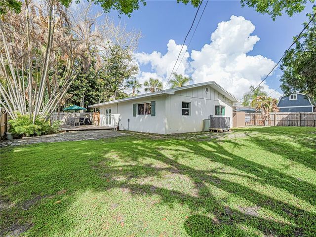 1206 21st Court, Vero Beach, FL 32960