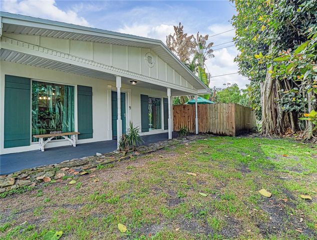 1206 21st Court, Vero Beach, FL 32960