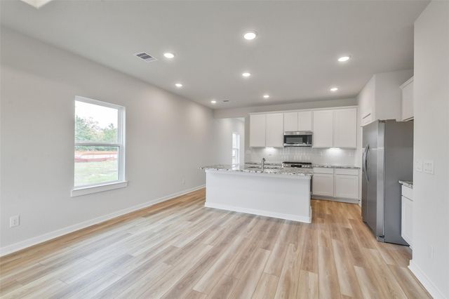 245 Harlingen Drive, Magnolia, TX 77354