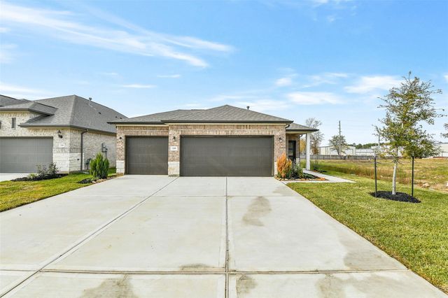245 Harlingen Drive, Magnolia, TX 77354