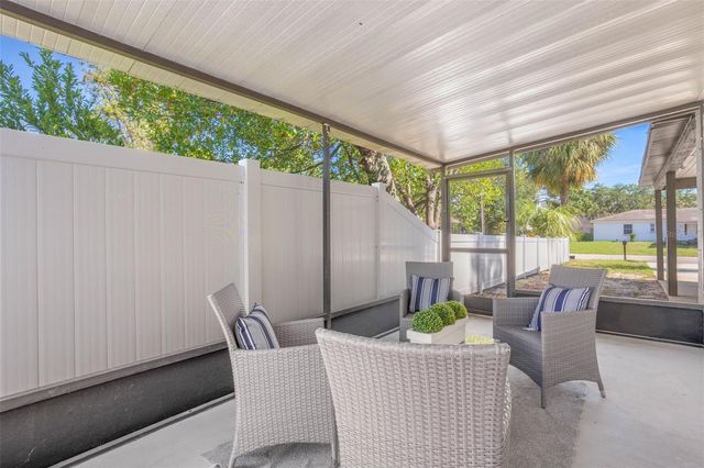 3816 W PAXTON AVENUE, Tampa, FL 33611