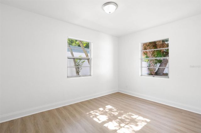 3816 W PAXTON AVENUE, Tampa, FL 33611