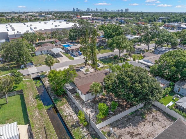 3816 W PAXTON AVENUE, Tampa, FL 33611