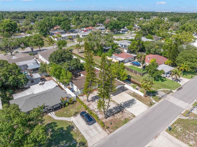 3816 W PAXTON AVENUE, Tampa, FL 33611