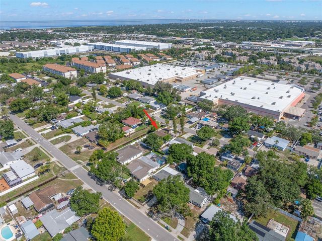 3816 W PAXTON AVENUE, Tampa, FL 33611