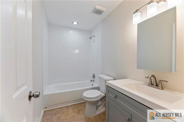 215 Branch Road A, Monroe, NJ 08831